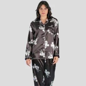 Irge Pigiama Donna In Raso Fantasia Aperto Avanti Con Collo E Profilo A Contrasto  Art.ir1520