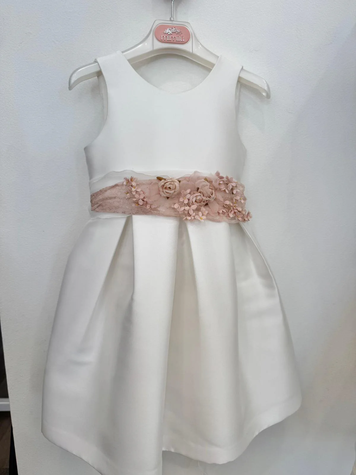 Abito damigella in mikado con fascia floreale cipria - immagine 2