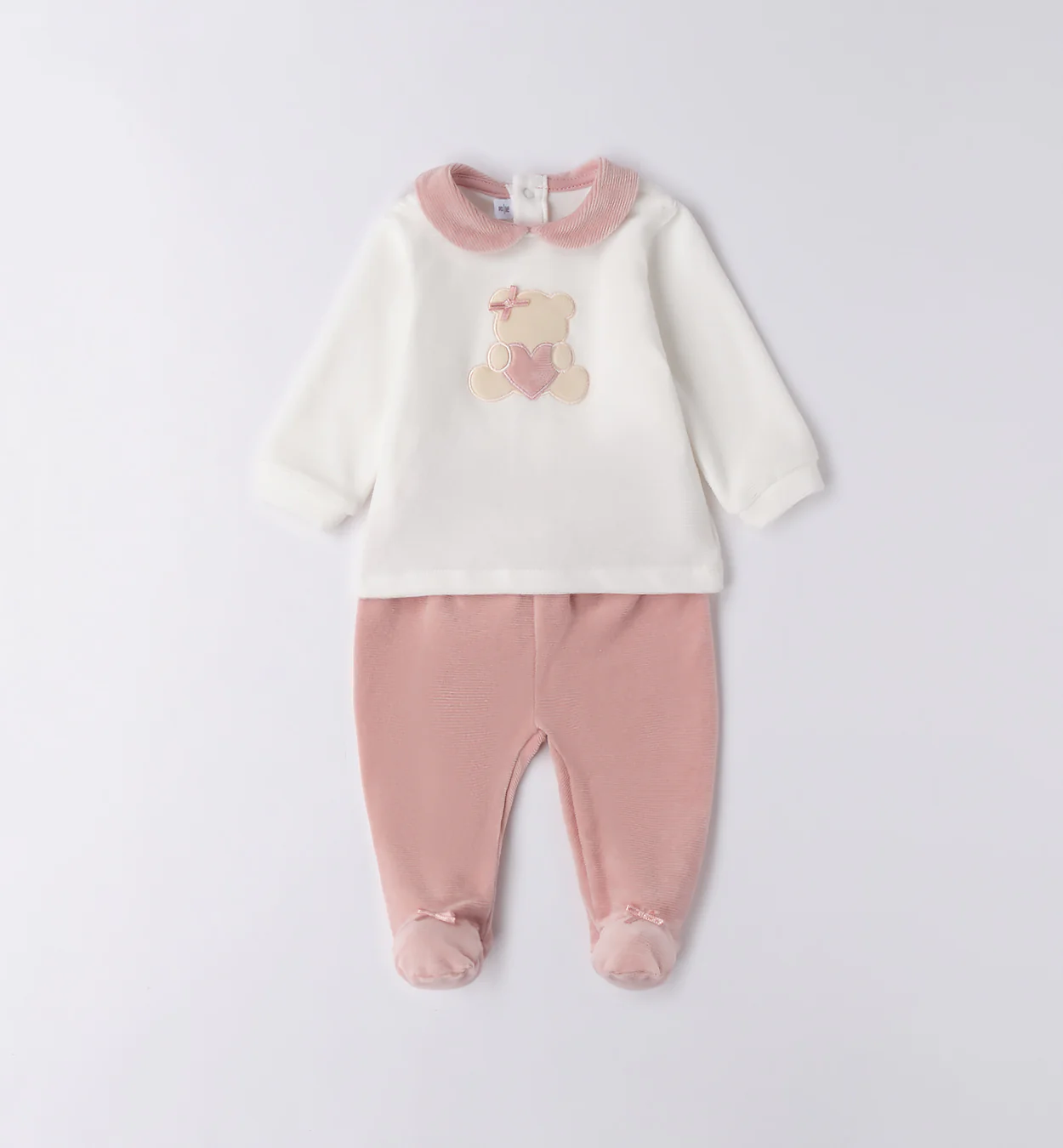Tutina neonata ciniglia rosa con orsetto cuore - immagine 2