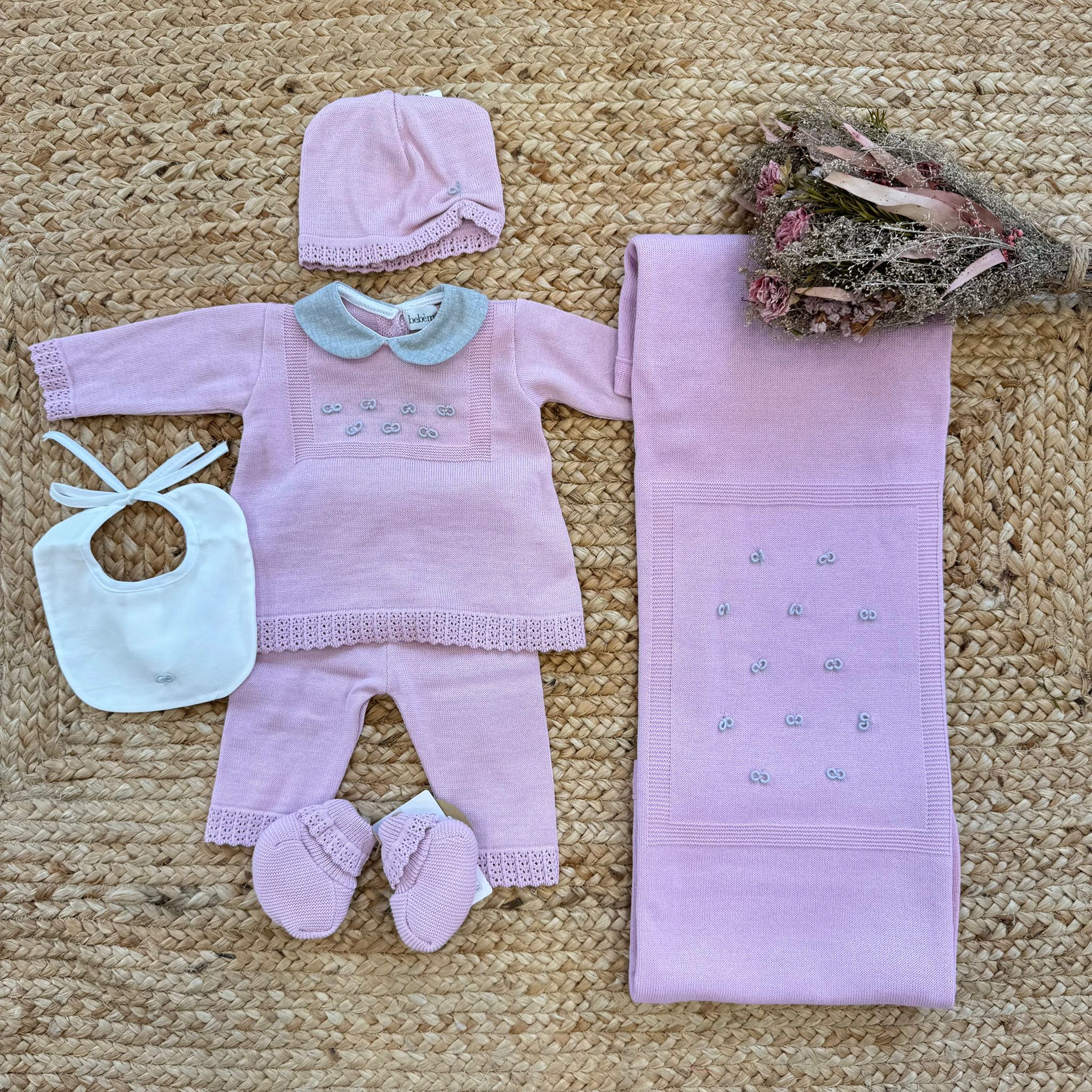 Set nascita neonata rosa con ricami - immagine 2
