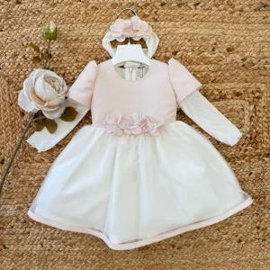 Abito battesimo bimba con fiori e piume in tulle panna e rosa cipria