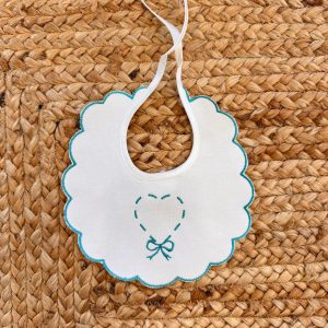 BAVETTA NEONATA CON CUORE RICAMATO VERDE/NUOVA COLLEZIONE