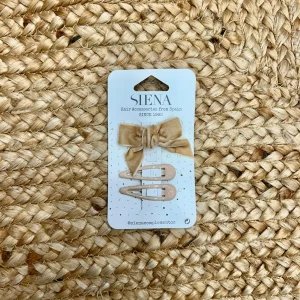 Siena fermagli bimba nude velluto