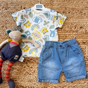 T-SHIRT CON STAMPA ANIMALI E PANTALONCINI JEANS BAMBINO
