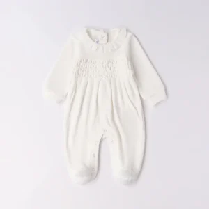 Tutina ciniglia bianco latte o rosa antico con ricamo nido d’ape