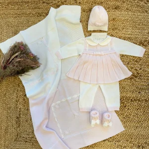 Uscita clinica neonata filo di scozia con tutina rosa e panna